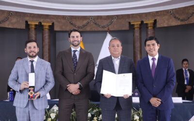 Asamblea Nacional reconoció a Larvia por su aporte a la innovación científica y tecnológica en Ecuador